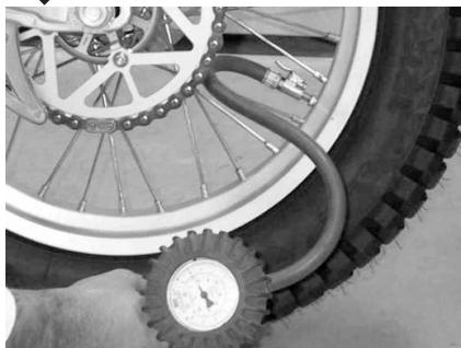 GAS GAS MC65 - Plaquettes de frein - Vérification - 1