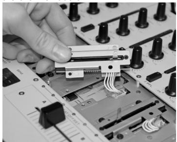 JBSYSTEMS BPM6 USB - This is what you must do to change a channel fader: - 1