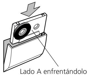 TEAC W-865R - Cargue una cinta pre-grabada en la casetera TAPE I o II. - 2