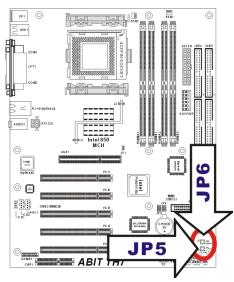 ABIT TH7 - JP5 (PS on), JP6 (RESET) contacts sur la carte: - 1