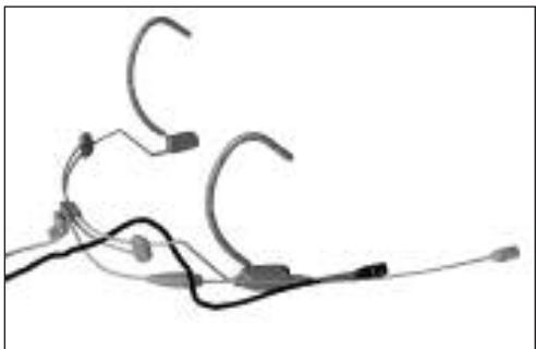 AKG HC 577 L - Two HC 577 Ls - 2