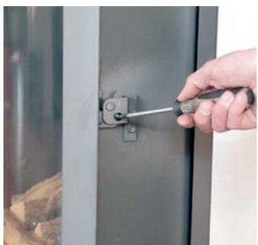 WANDERS SOLEA GAS - Opening the door - 5