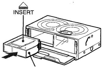 AIWA ADC-EX106 - Comment utiliser le magasin à disques - 4