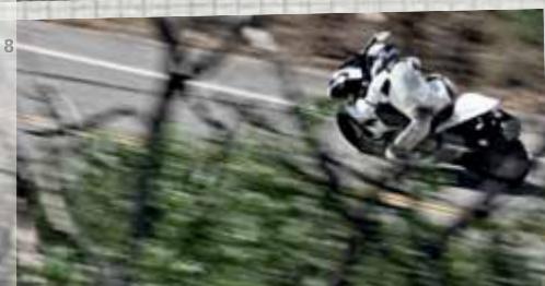 BUELL 1125R - NOUS NOUS PRESENTONS.    NOUS SOMMES LA BUELL    MOTORCYCLE COMPANY    DE EAST TROY, DANS LE    WISCONSIN. Un petite ville sans aucun doute!    A peine 4231 habitants. Loin de tout. - 28