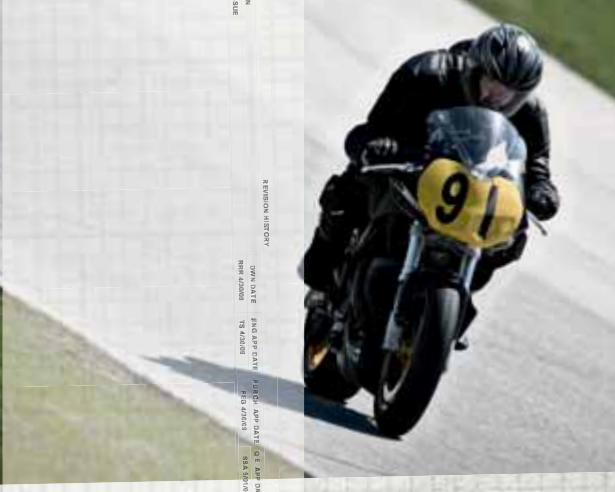 BUELL 1125R - NOUS NOUS PRESENTONS.    NOUS SOMMES LA BUELL    MOTORCYCLE COMPANY    DE EAST TROY, DANS LE    WISCONSIN. Un petite ville sans aucun doute!    A peine 4231 habitants. Loin de tout. - 13