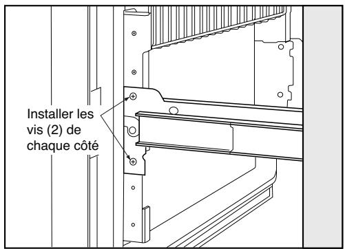 FRIGIDAIRE FGHB2869LE - Installer le tiroir du congelateur - 2