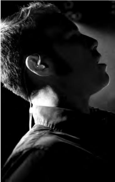 SHURE SOUND ISOLATING EARPHONES - Shure Europe GmbH - 4