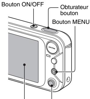 LOGICOM-SANYO XACTI VPC-E6EX - Maintenez le doigt sur le bouton de l'obturateur. - 2