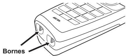 UNIDEN TRU9565 - Nettoyage des bornes de charge - 1
