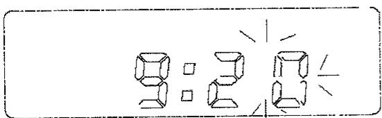 CURTIS CR2608 - COMPARTIMENT DES PILES - 4