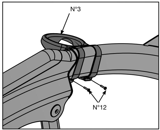 CYBEX INTERNATIONAL 620A ARC - Fixez le porte-bouteille d'eau. - 2