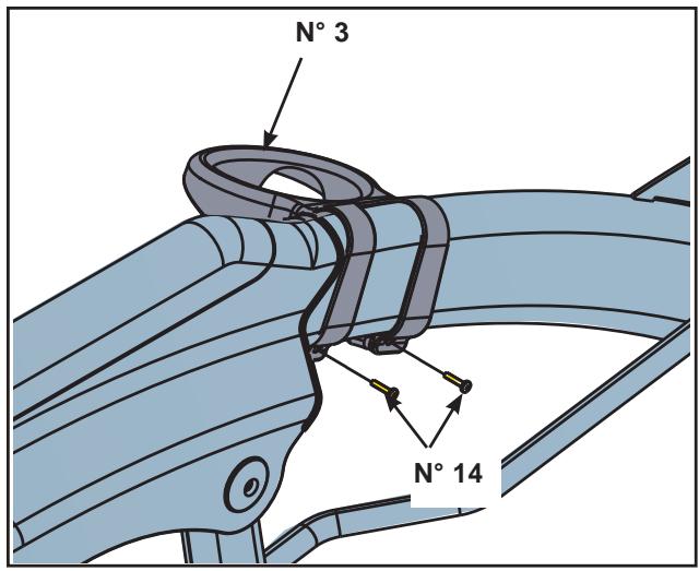 CYBEX INTERNATIONAL 630A ARC - Fixez le porte-bouteille d'eau. - 3