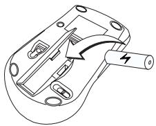 TARGUS AKM10EU - Deckel zum Batteriefach entfernen - 1