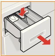 SIEMENS IQ 800 WM14Y540FF - Sur les modèles avec insert pour produit lessiviel liquide : - 1