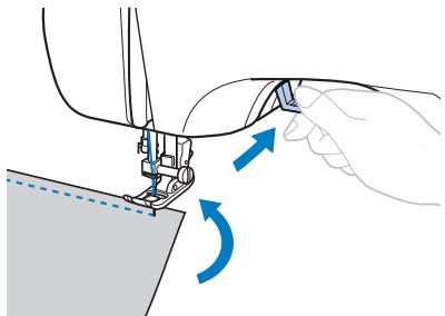 BROTHER CS 10 - Relevez le levier du pied-de-biche, puis tournez le tissu. - 1