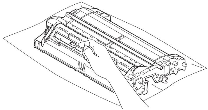 BROTHER HL-5470DW - Abaissez le levier de verrouillage vert et sortez la cartouche de toner du tambour. - 7