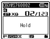 OLYMPUS WS-650S - Glissez le commutateur POWER/HOLD en position A. - 2