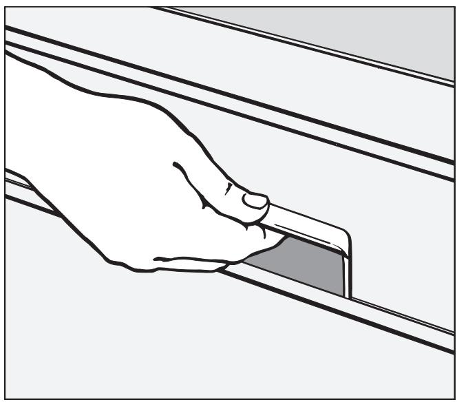 MIELE G 665 SC - To open the door - 1