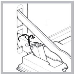 INDESIT FIM 88 K GP.A IX - Cleaning the oven door - 2
