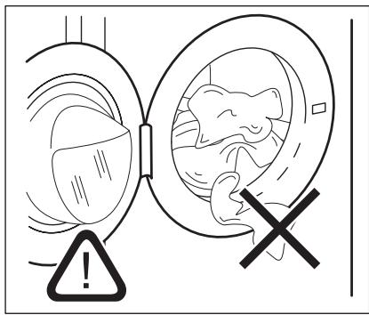 ELECTROLUX EWF1484EDW - Chargement du linge - 1