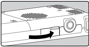 OLYMPUS DM-670 - Insertion d'une carte microSD - 3
