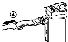 OLYMPUS OM-D E-M5 - Fixation de la courroie - 3