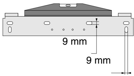 FRISQUET HYDROMOTRIX CF 32 KW - a) Fixer la barre d'accrochage - 1