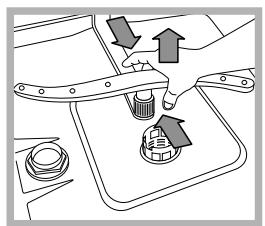 HOTPOINT-ARISTON LDF 12314 - Reinigung der Sprüharme - 2