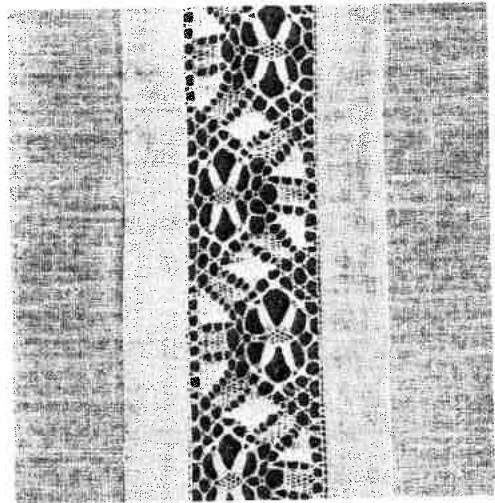 PFAFF 1222E - Inserting lace - 3