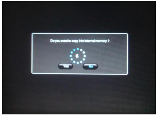 TELEFUNKEN DPF 7904 - Falls Ihr Rahmen eingeschaltet ist und die Diashow des internen Speichers abspielt: - 1