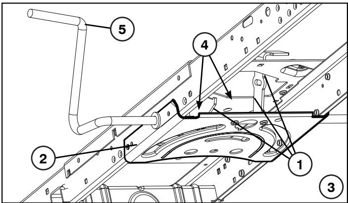 MCCULLOCH M12597TC - Nettoyage de la plaque de direction. - 3