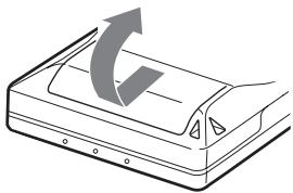 SONY MZ-E310 - Insert an alkaline dry battery. - 1