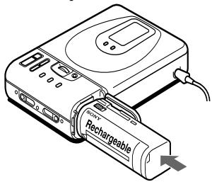 SONY MZ-R35 - Utilizar una pilha recarregável de iões de Itío - 2