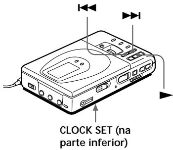 SONY MZ-R35 - Acertar o relógio para introduzir a hora gravada - 1