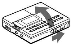 SONY MZ-R91 - O/LINE OUT - 2