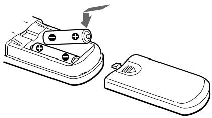 SONY SLV-XA145PS - Inserting the batteries - 1