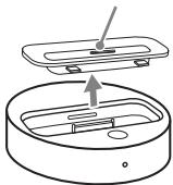 SONY TDM-IP50 - Pour-retirer l'adaptateur de socle pour iPod - 1