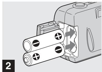 SONY CYBER-SHOT DSC-P52 - Ouvrez le couvercle du compartment des piles. - 1