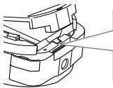 SONY QX100 - Insetimento di una scheda di memoria - 1