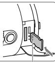 SONY QX100 - Inserción de una tarjeta de memoria - 6