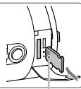 SONY QX100 - Inserir um cartão de memória - 6