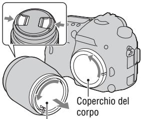 SONY A77 - Rimuovere il coperchio del corpo alla fotocamera e il copriobiettivo posteriore dal retro dell'obiettivo. - 1