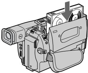 SONY CCD-TR317E - Пун=kТ 2 Yстановka kaccetbl - 2