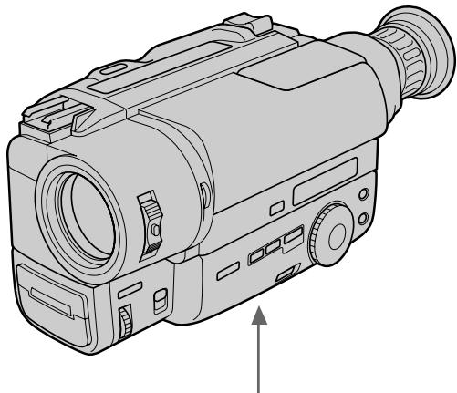 SONY CCD-TR640E - 3aMeHa JIITHeBOB 6aTapeKn - 1