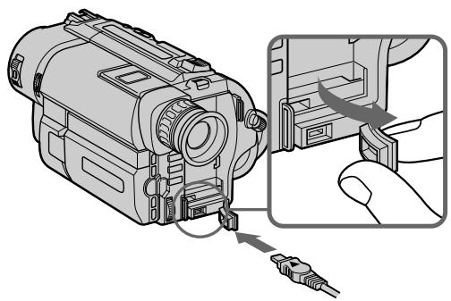 SONY CCD-TRV25 - Using the house current - 1