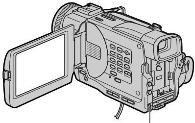 SONY DCR-TRV11E - Setting the modes to cancel the recording pause on the VCR - 1
