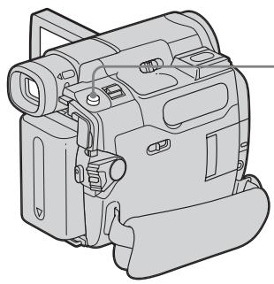 SONY DCR-TRV22E - Recording still images on "Memory Stick" – Memory Photo recording - 1