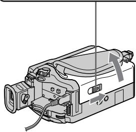 SONY DCR-TRV240E - Установка кассеты (стр. 27) - 2