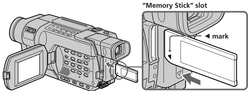 SONY DCR-TRV245E - Inserting a "Memory Stick" (p. 158) - 1