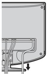 SONY KLV-17HR2 - Bundling the cables - 5